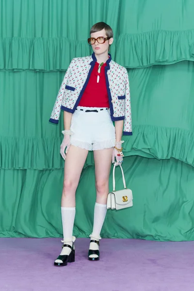Look 24